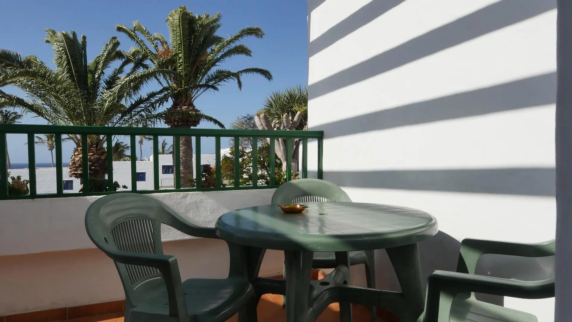 Apartamentos Tropicana Apartment Puerto del Carmen (Lanzarote)