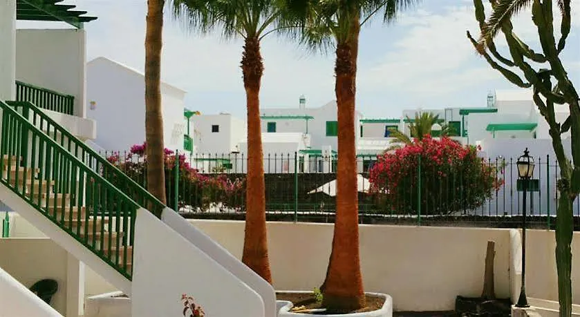 Apartamentos Tropicana Apartment