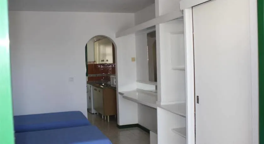 Apartment Apartamentos Tropicana